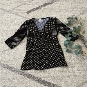 •MOTHERHOOD MATERNITY• Black Polka Dotted Top